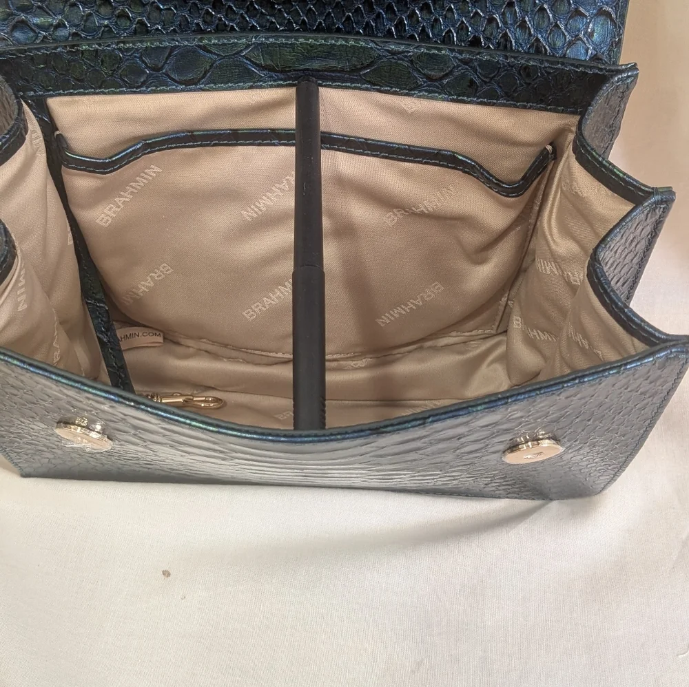 NWT Brahmin Small Hallie in Evergreen Kalopsia - Picture 10 of 15